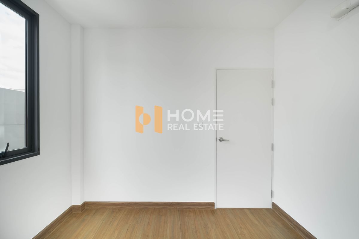 For SaleOnnut, Udomsuk : New house ready to move in, lots of freebies ✨ Detached house, Baan Klang Mueng The Edition Sukhumvit - On Nut / 3 bedrooms (for sale), Baan Klang Mueng The Edition Sukhumvit - On Nut / Detached House 3 Bedrooms (FOR SALE) FON156