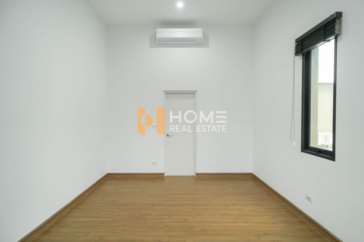 For SaleOnnut, Udomsuk : New house ready to move in, lots of freebies ✨ Detached house, Baan Klang Mueng The Edition Sukhumvit - On Nut / 3 bedrooms (for sale), Baan Klang Mueng The Edition Sukhumvit - On Nut / Detached House 3 Bedrooms (FOR SALE) FON156
