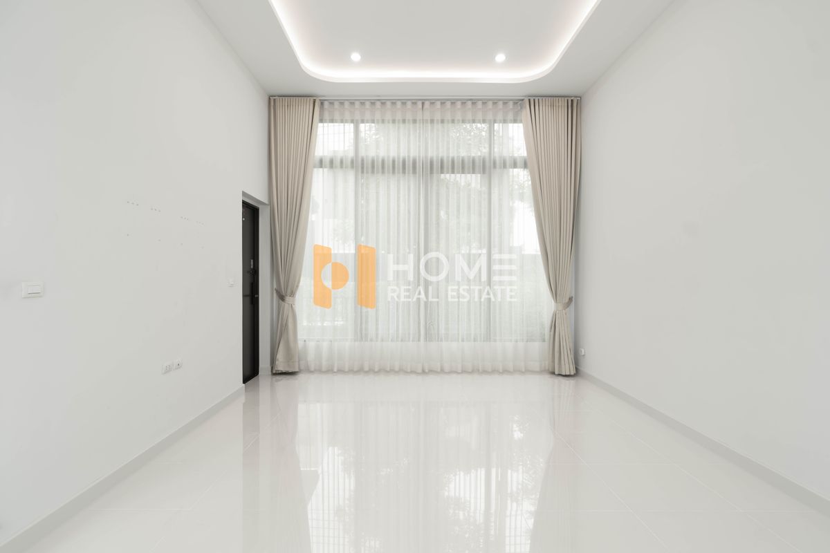 For SaleOnnut, Udomsuk : New house ready to move in, lots of freebies ✨ Detached house, Baan Klang Mueng The Edition Sukhumvit - On Nut / 3 bedrooms (for sale), Baan Klang Mueng The Edition Sukhumvit - On Nut / Detached House 3 Bedrooms (FOR SALE) FON156