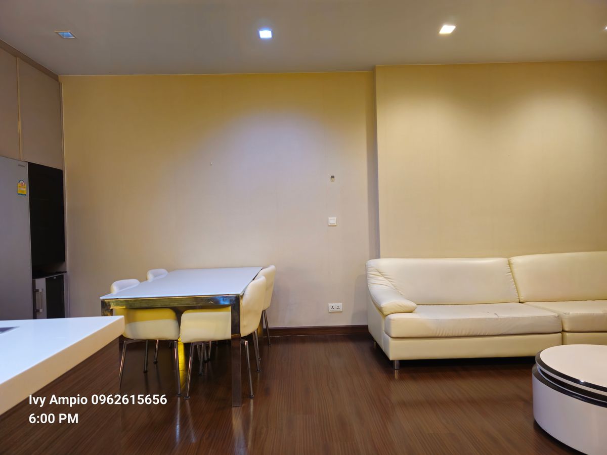 For RentCondoRatchadapisek, Huaikwang, Suttisan : Condo for  RENT ให้เช่า **IVY Ampio ห้องกว้างมาก 84 ตรม. 2 นอน 2 น้ำ เฟอร์ครบ พร้อมอยู่@58,000บาท/month  ห้องกว้างมาก 84 ตรม. 2 นอน 2 น้ำ เฟอร์ครบ พร้อมอยู่    Location : Ratchadaphisek  Rental Price : 58,000 Baht/Month  Condominium near MRT : Thai Cultur