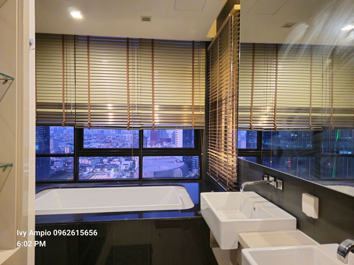 For RentCondoRatchadapisek, Huaikwang, Suttisan : Condo for  RENT ให้เช่า **IVY Ampio ห้องกว้างมาก 84 ตรม. 2 นอน 2 น้ำ เฟอร์ครบ พร้อมอยู่@58,000บาท/month  ห้องกว้างมาก 84 ตรม. 2 นอน 2 น้ำ เฟอร์ครบ พร้อมอยู่    Location : Ratchadaphisek  Rental Price : 58,000 Baht/Month  Condominium near MRT : Thai Cultur