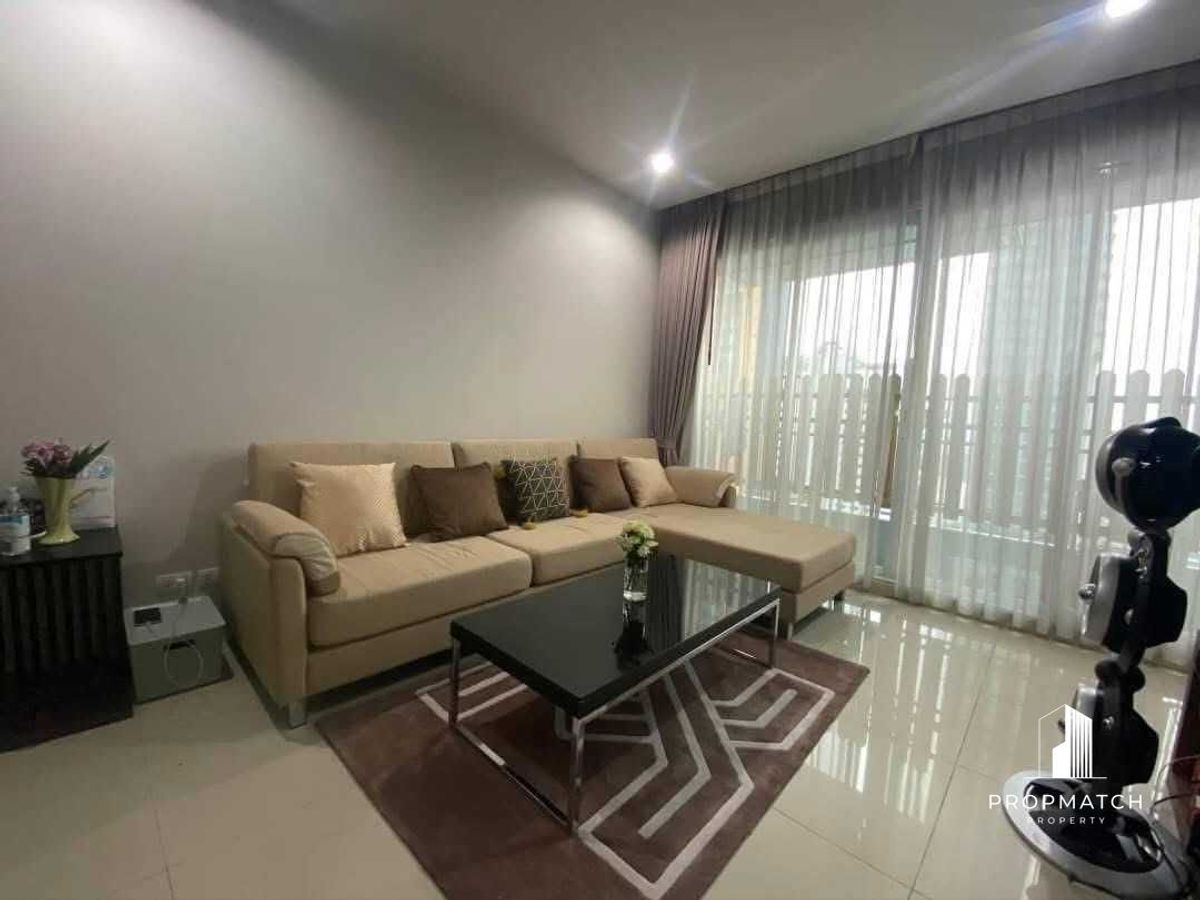 ขายคอนโดพระราม 9 เพชรบุรีตัดใหม่ RCA : ✨Flash Deal ✨Circle 1(1Bed1Bath47SQM.)พร้อมอยู่ ! เพียง 4,100,000 บาท Tel.0981315848 @propmatch
