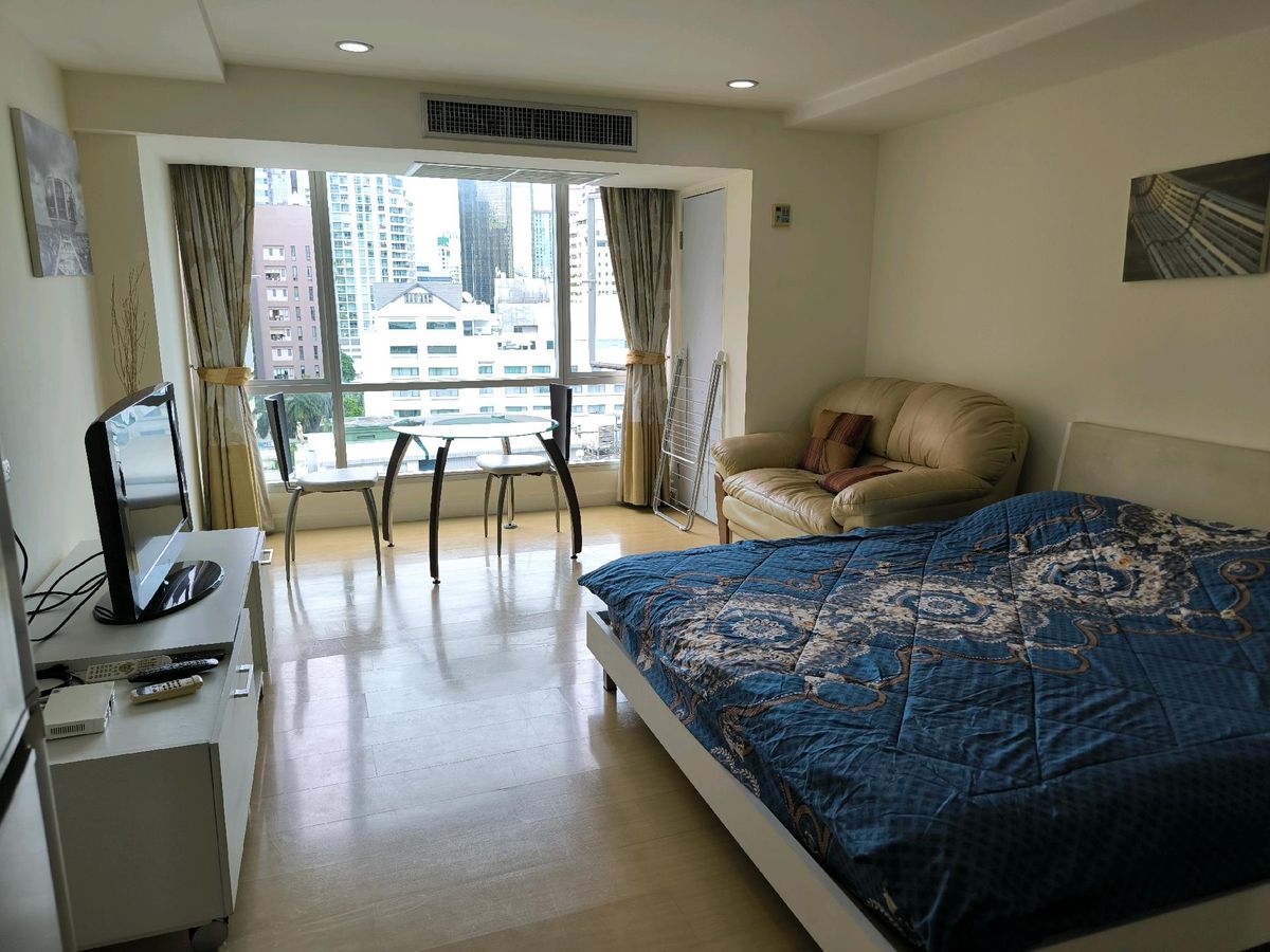 ให้เช่าคอนโดนานา : The Trendy Condominium (เดอะ เทรนดี้ คอนโดมิเนียม)