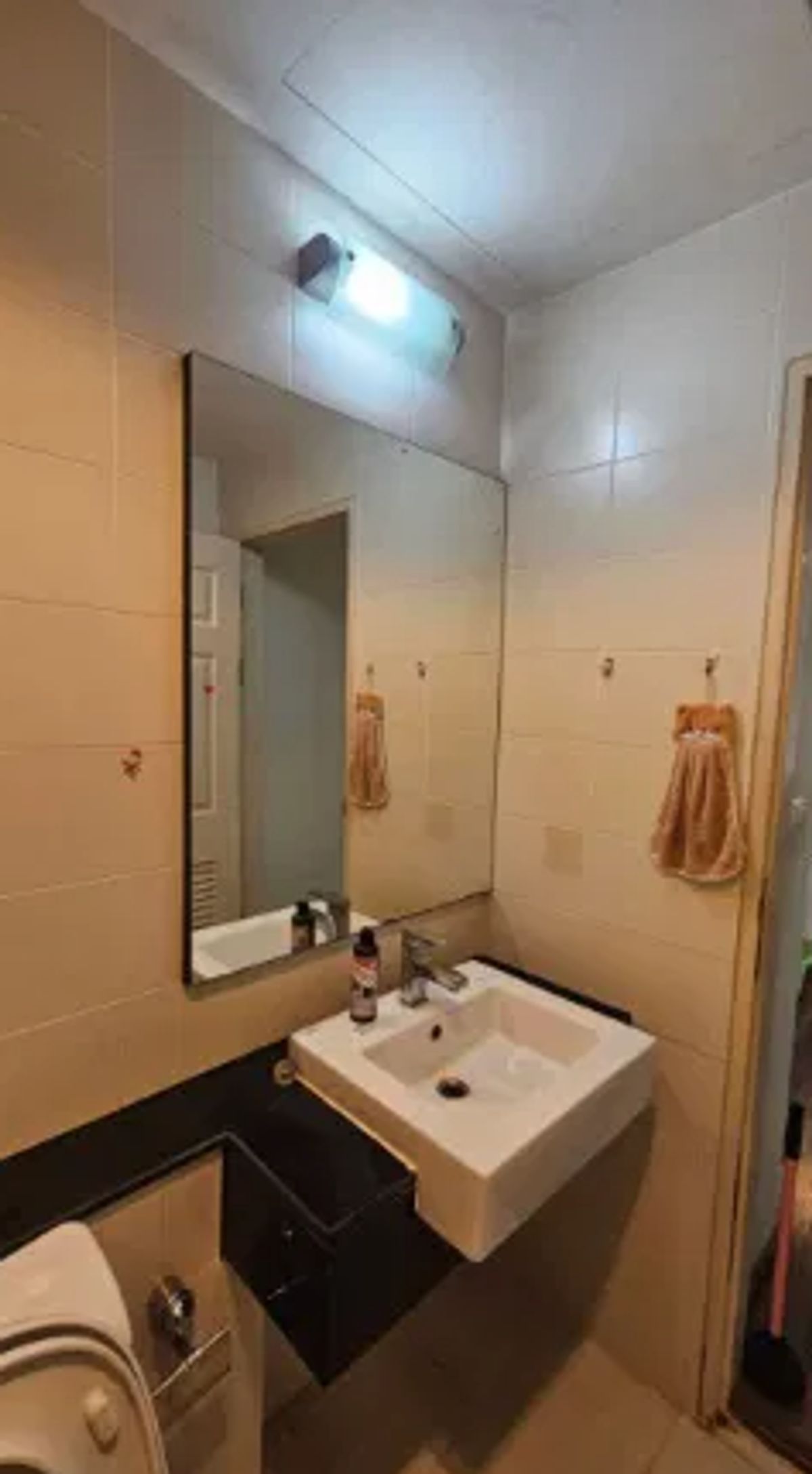 For SaleCondoRatchathewi,Phayathai : CHATATAI RAJCHAPRAROB 35 SQ.M. Sell ​​eng 中 日 Please Add Line ID @806QPHGN O8415O5483