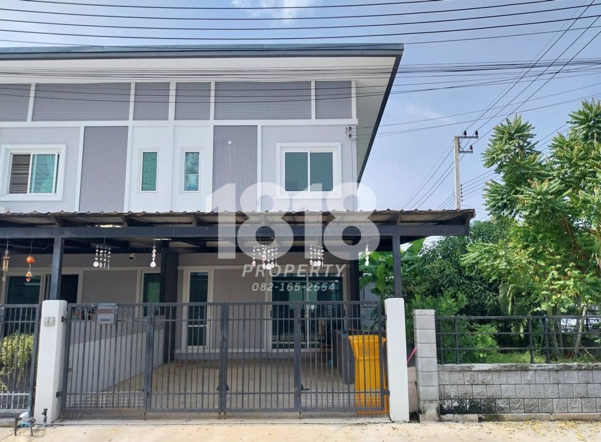 ขายบ้านปทุมธานี รังสิต ธรรมศาสตร์ : ทาวน์โฮม 2 ชั้น โครงการ ฉัตรหลวง 15 สามโคก-ปทุมธานี (หลังมุม!)