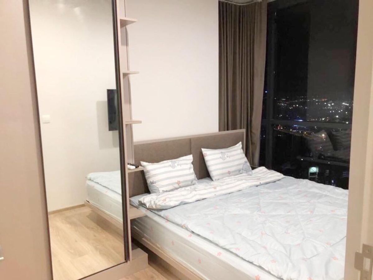 ให้เช่าคอนโดสุขุมวิท อโศก ทองหล่อ : ให้เช่า Oka Haus สุขุมวิท 36 2 ห้องนอน 50 ตรม. ห้องมุม วิวแม่น้ำพาโนรามา