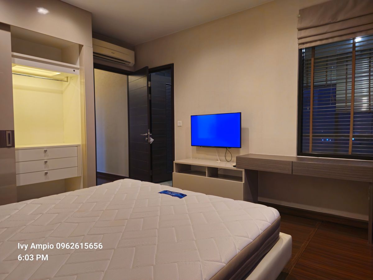 For RentCondoRatchadapisek, Huaikwang, Suttisan : Condo for  RENT ให้เช่า **IVY Ampio ห้องกว้างมาก 84 ตรม. 2 นอน 2 น้ำ เฟอร์ครบ พร้อมอยู่@58,000บาท/month  ห้องกว้างมาก 84 ตรม. 2 นอน 2 น้ำ เฟอร์ครบ พร้อมอยู่    Location : Ratchadaphisek  Rental Price : 58,000 Baht/Month  Condominium near MRT : Thai Cultur