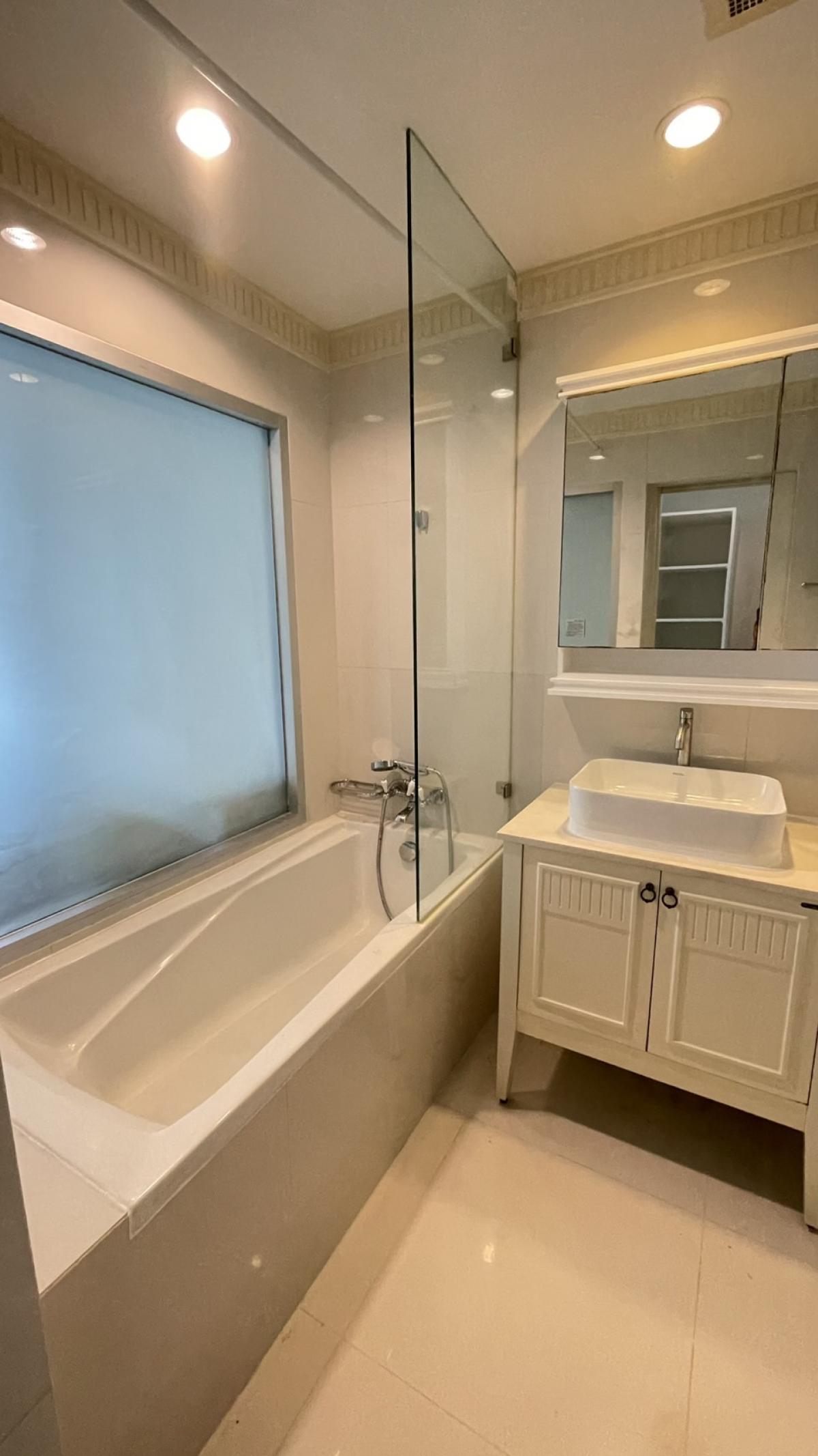 ให้เช่าคอนโดสยาม จุฬา สามย่าน : 28/01/2026, คอนโดใจกลางเมือง ใกล้ BTS สะดวกสุดๆ The Seed Memories Siam 1 ห้องนอน 28,000 บ./ด.