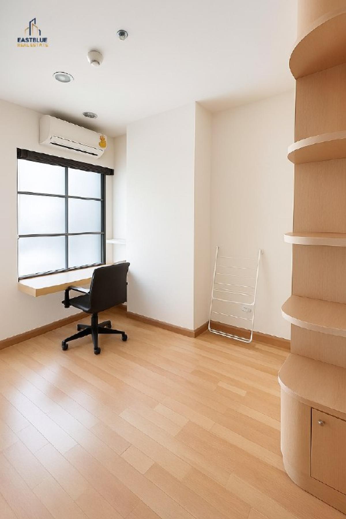 For RentCondoSukhumvit, Asoke, Thonglor : 03/04/2026, Luxury condo in the heart of Asoke, 2 bedrooms, 2 bathrooms, only 40,000 baht/monthClose to BTS/MRT Terminal 21 Robinson Sukhumvit, convenient for all travel! 0642748883