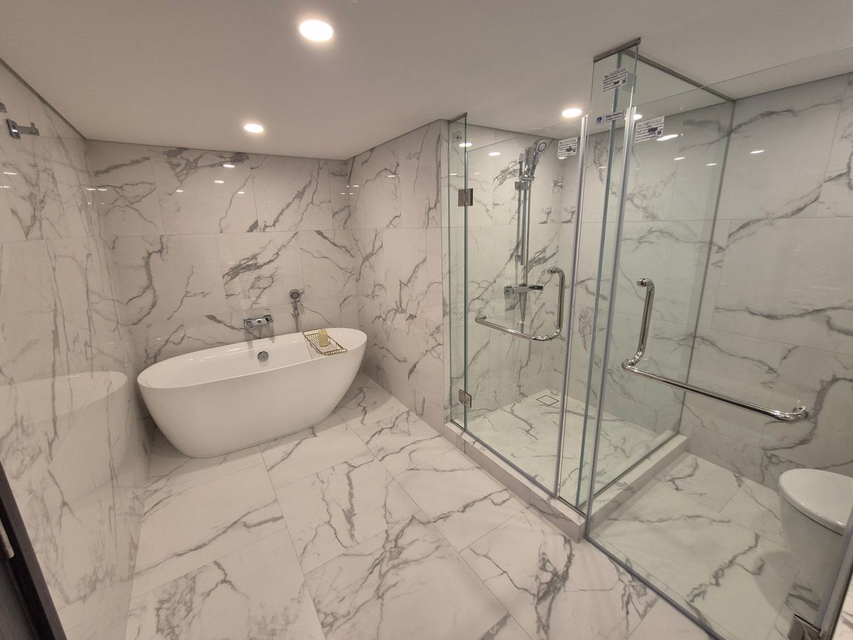 For SaleCondoRama9, Petchburi, RCA : 🔥( DUPLEX PENTHOUSE!! ) #Special room Landmark @MRTA Station Rama 9, hotel-style service, Branded Residences