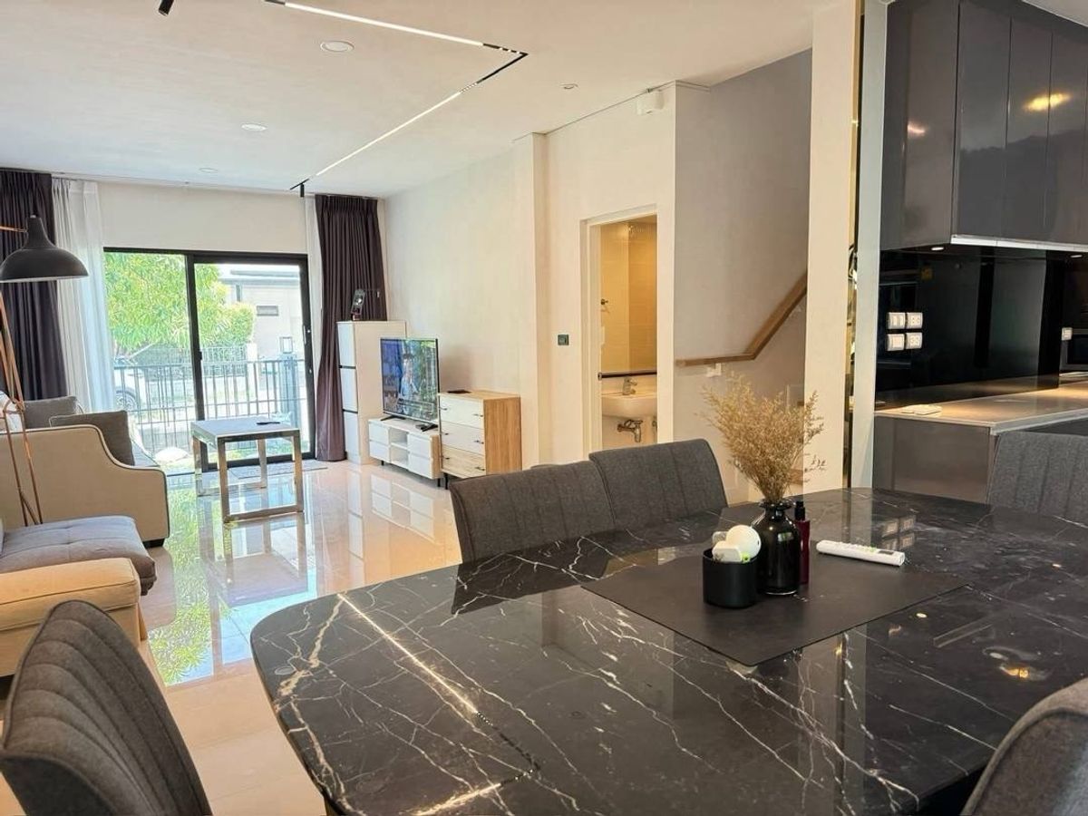 ให้เช่าบ้านบางนา แบริ่ง ลาซาล : 💥ForRent💥3Bed • Centro Bangna KM.7 🏡 Near Mega Bangna‼️ Ready to move in ‼️  Fully Furnished ✨