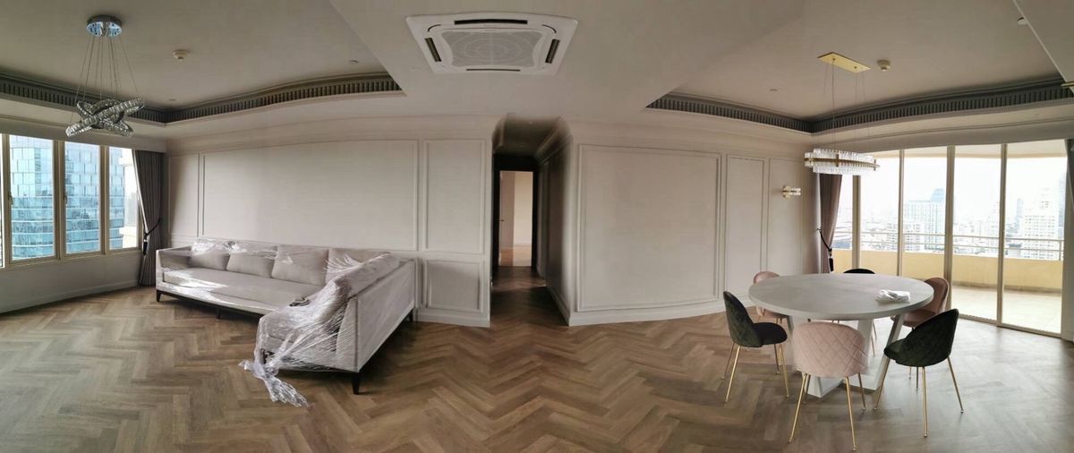 For SaleCondoSukhumvit, Asoke, Thonglor : Condo for sale, Hampton Thonglor 10, size 235 SQ.M 4 Bath 5 Bath, only 55 MB !! Contact 086-795-9997 (Jimmy)