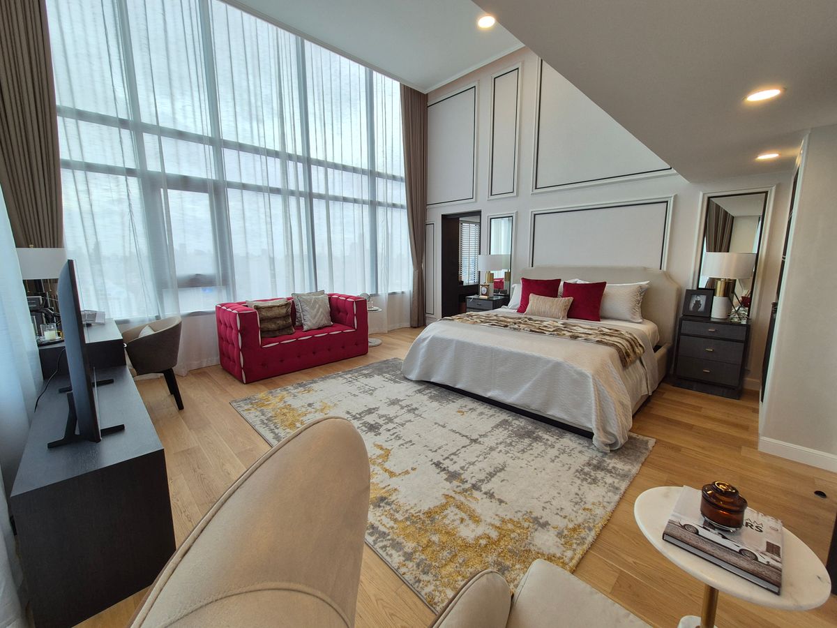 For SaleCondoRama9, Petchburi, RCA : 🔥( DUPLEX PENTHOUSE!! ) #Special room Landmark @MRTA Station Rama 9, hotel-style service, Branded Residences