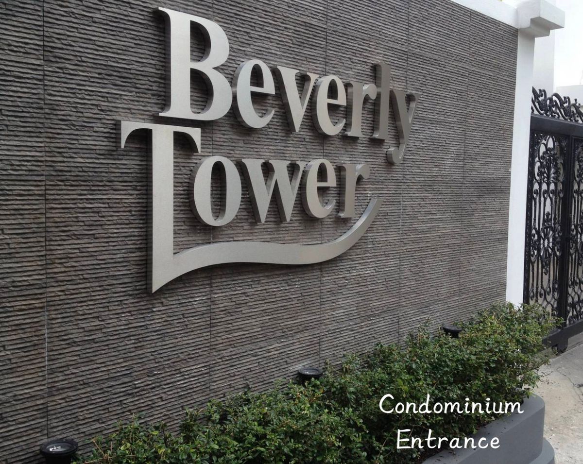 For SaleCondoSukhumvit, Asoke, Thonglor : 🏙️ Sell luxury condo Rare Unit House in the heart of Sukhumvit Beverly Tower Sukhumvit 13/1 - Near BTS Nana Asoke