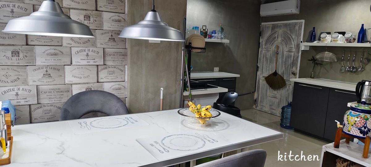 ขายคอนโดสุขุมวิท อโศก ทองหล่อ : 🏙️ ขายคอนโดหรู Rare Unit Pent House  ใจกลางสุขุมวิท Beverly Tower สุขุมวิท 13/1 – ใกล้ BTS นานา อโศก