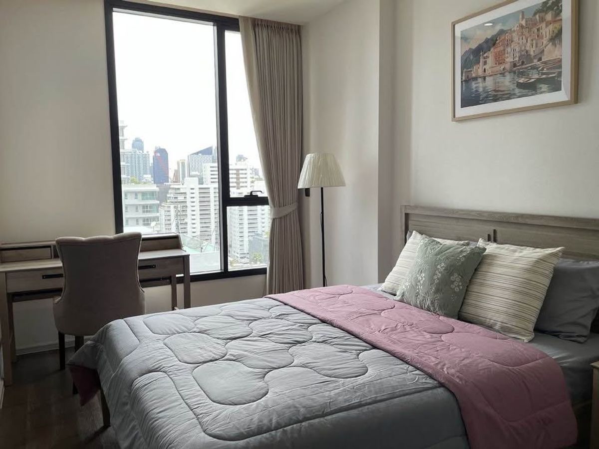 ให้เช่าคอนโดสุขุมวิท อโศก ทองหล่อ :  ให้เช่า Muniq 23 | 1 ห้องนอน 43 ตร.ม. ชั้น 20 | Pet Friendly | 45,000 บาท | LINE: @323gqmho | รหัส T1801