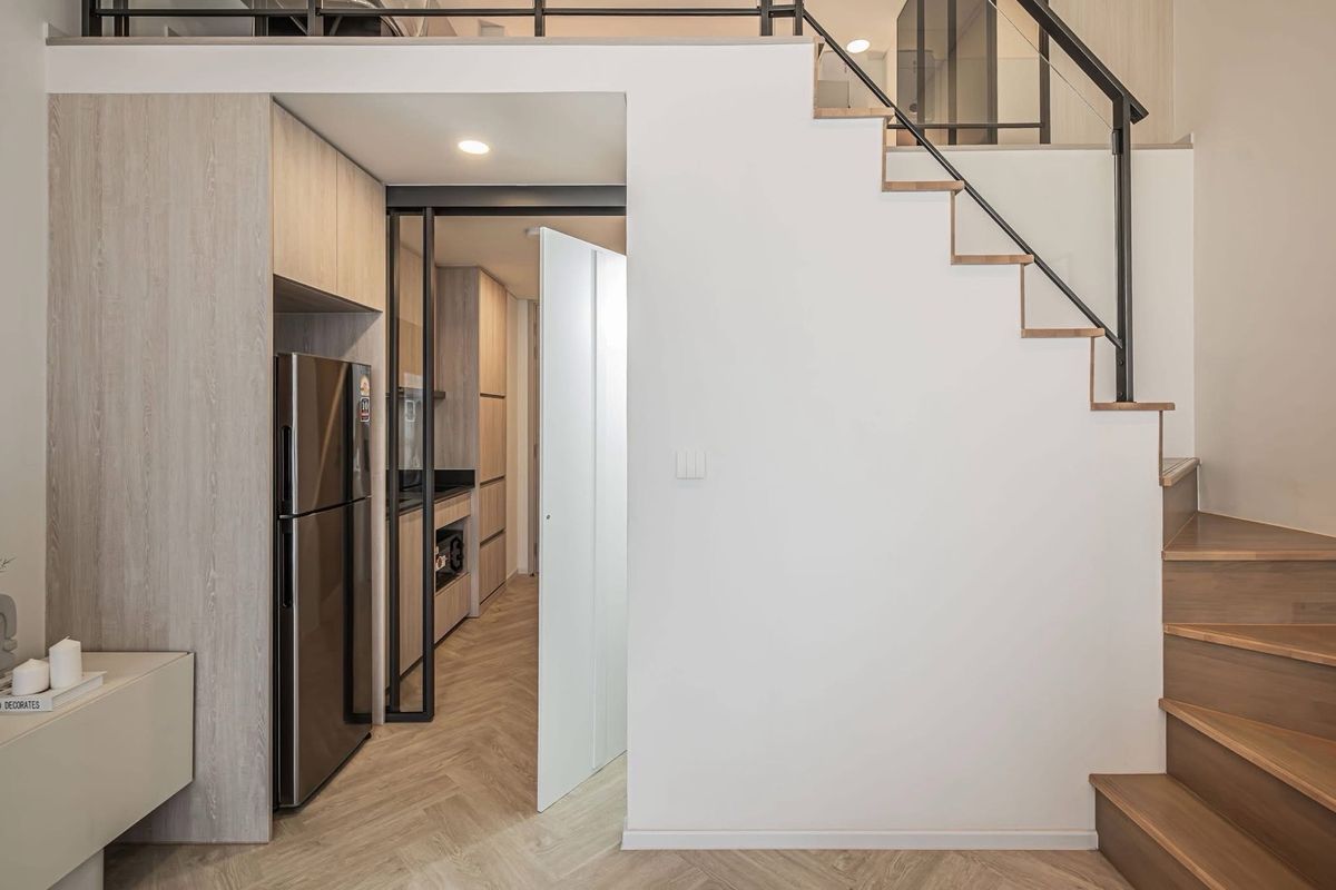 For SaleCondoRama9, Petchburi, RCA : 𝐋𝐚𝐧𝐝𝐦𝐚𝐫𝐤 @𝐌𝐑𝐓 𝐑𝐚𝐦𝐚𝟗 New room, 1 hand, comfortable installments 𝟏𝟏, 𝟎𝟎𝟎/month, do not have to pay down payment Ready Free every fee. Yes, urgent payment.