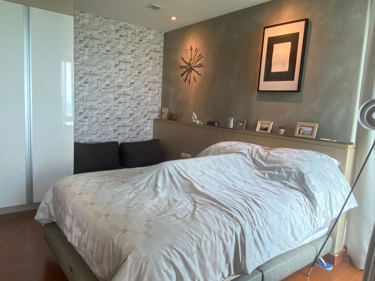 ขายคอนโดพัทยา บางแสน ชลบุรี สัตหีบ : for sale condo the palm wongamt beach front pattaya 2 Bed (S03-2085) 