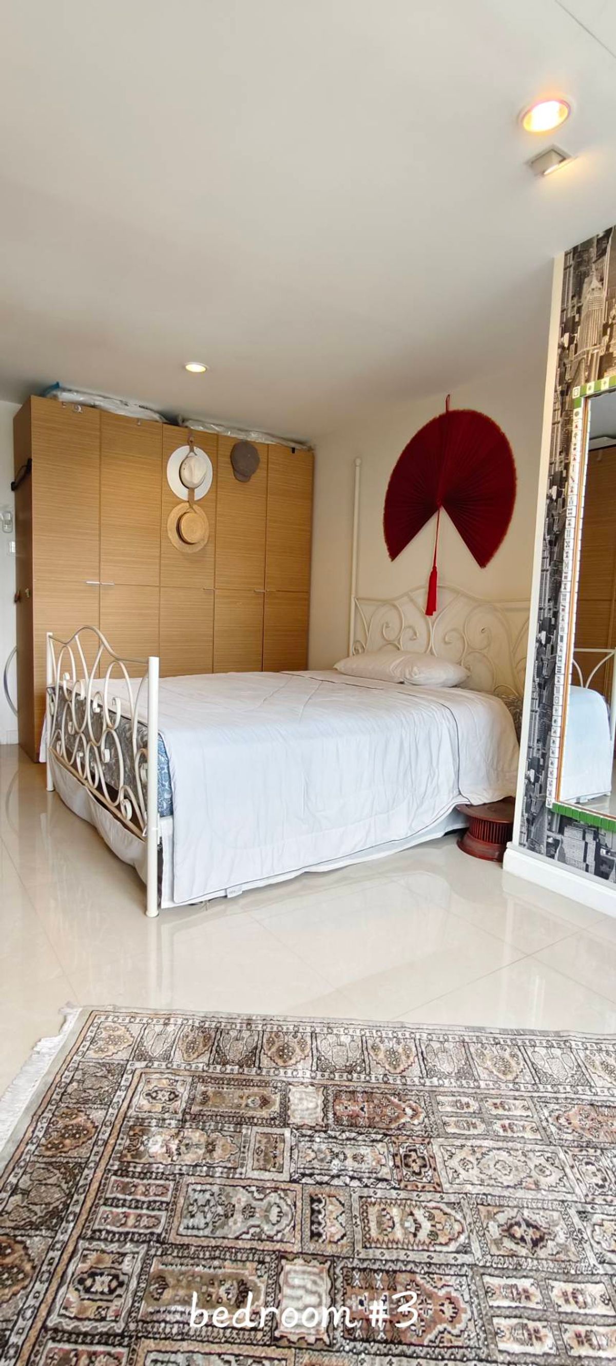 ขายคอนโดสุขุมวิท อโศก ทองหล่อ : 🏙️ ขายคอนโดหรู Rare Unit Pent House  ใจกลางสุขุมวิท Beverly Tower สุขุมวิท 13/1 – ใกล้ BTS นานา อโศก