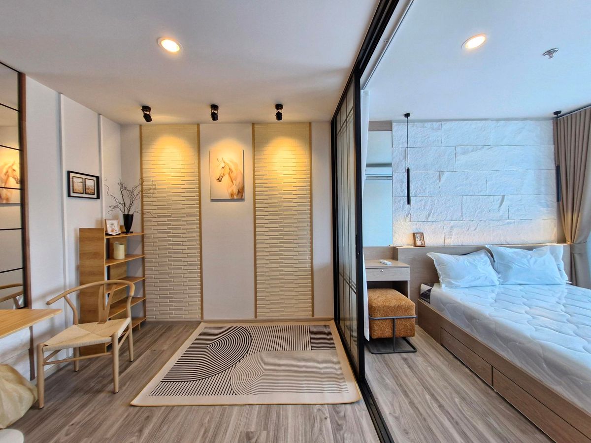 For RentCondoBangna, Bearing, Lasalle : Regent Home Bangna Line ID: 0989393917