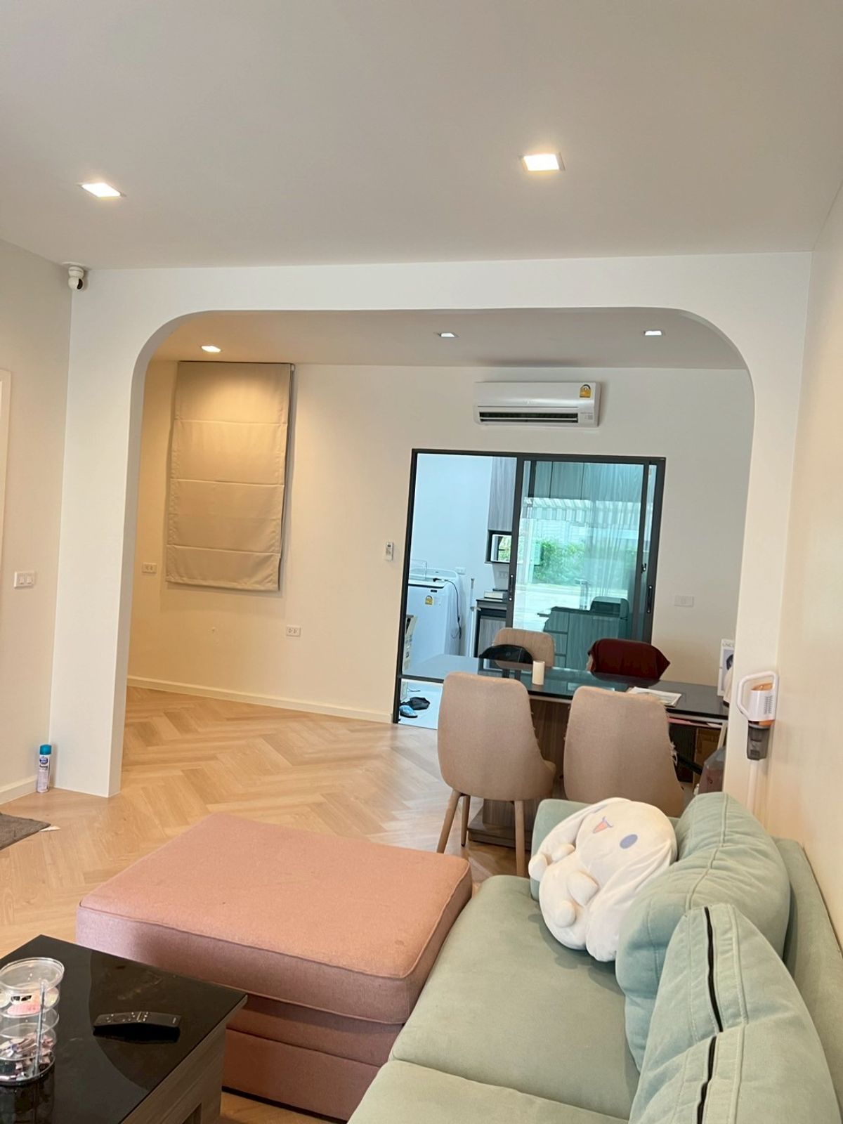 ให้เช่าทาวน์โฮมลาดกระบัง สุวรรณภูมิ : Pet friendly - ทาวน์เฮ้าส์สวยใหม่ ใกล้สนามบิน @Eigen Rama9