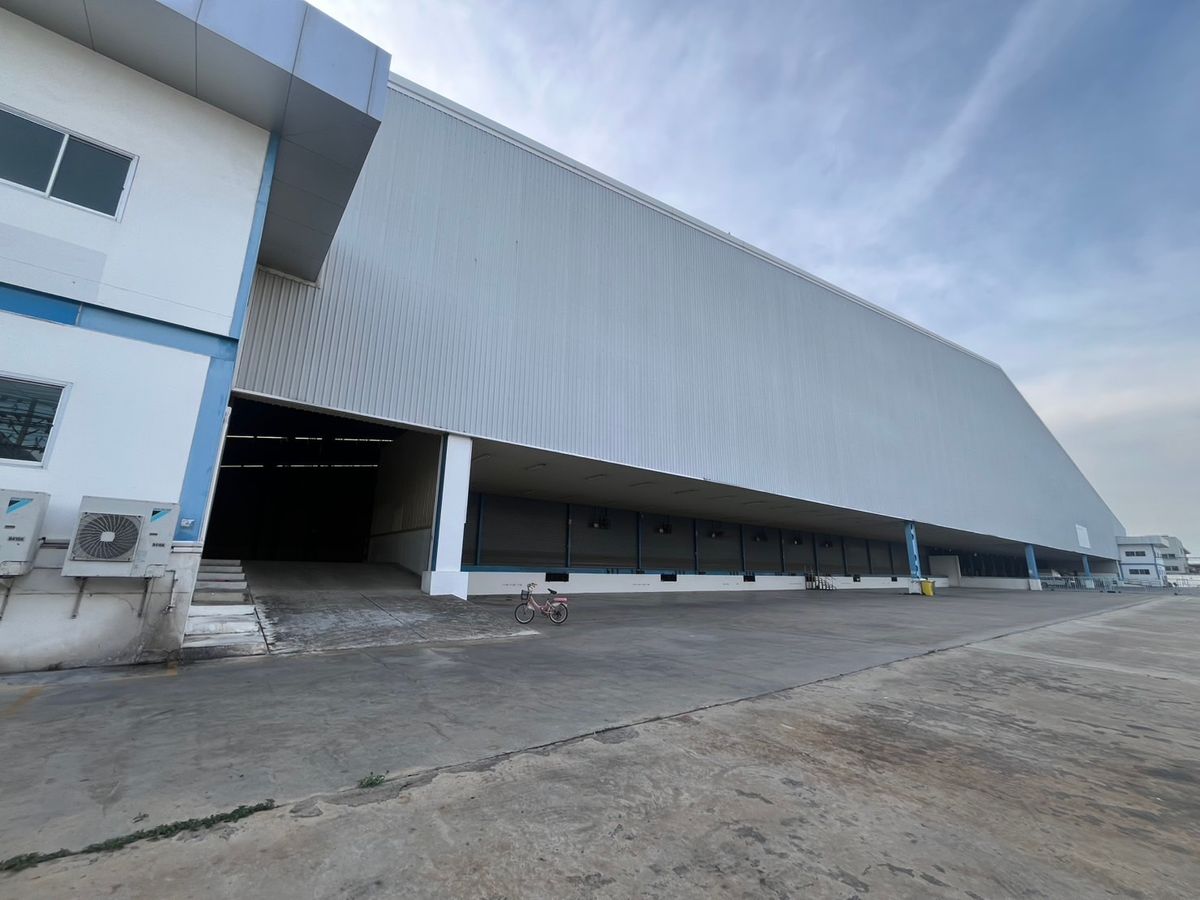 For RentFactorySamut Prakan,Samrong : Warehouse rental/office Purple area, Bang Na -Trat, Km. 19, Bang Chalong Subdistrict, Bang Phli District, Samut Prakan area 9,894 sq.m.