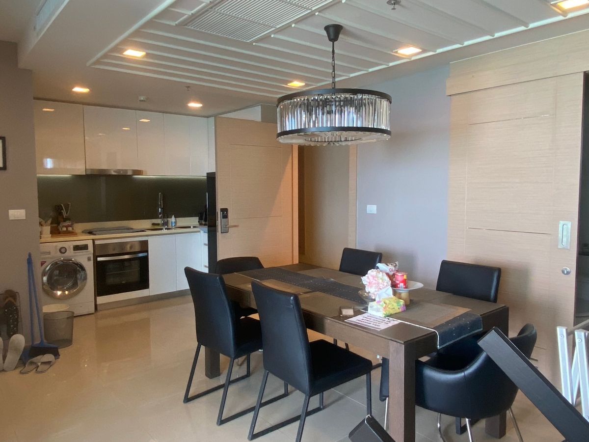 ขายคอนโดพัทยา บางแสน ชลบุรี สัตหีบ : for sale condo the palm wongamt beach front pattaya 2 Bed (S03-2085) 