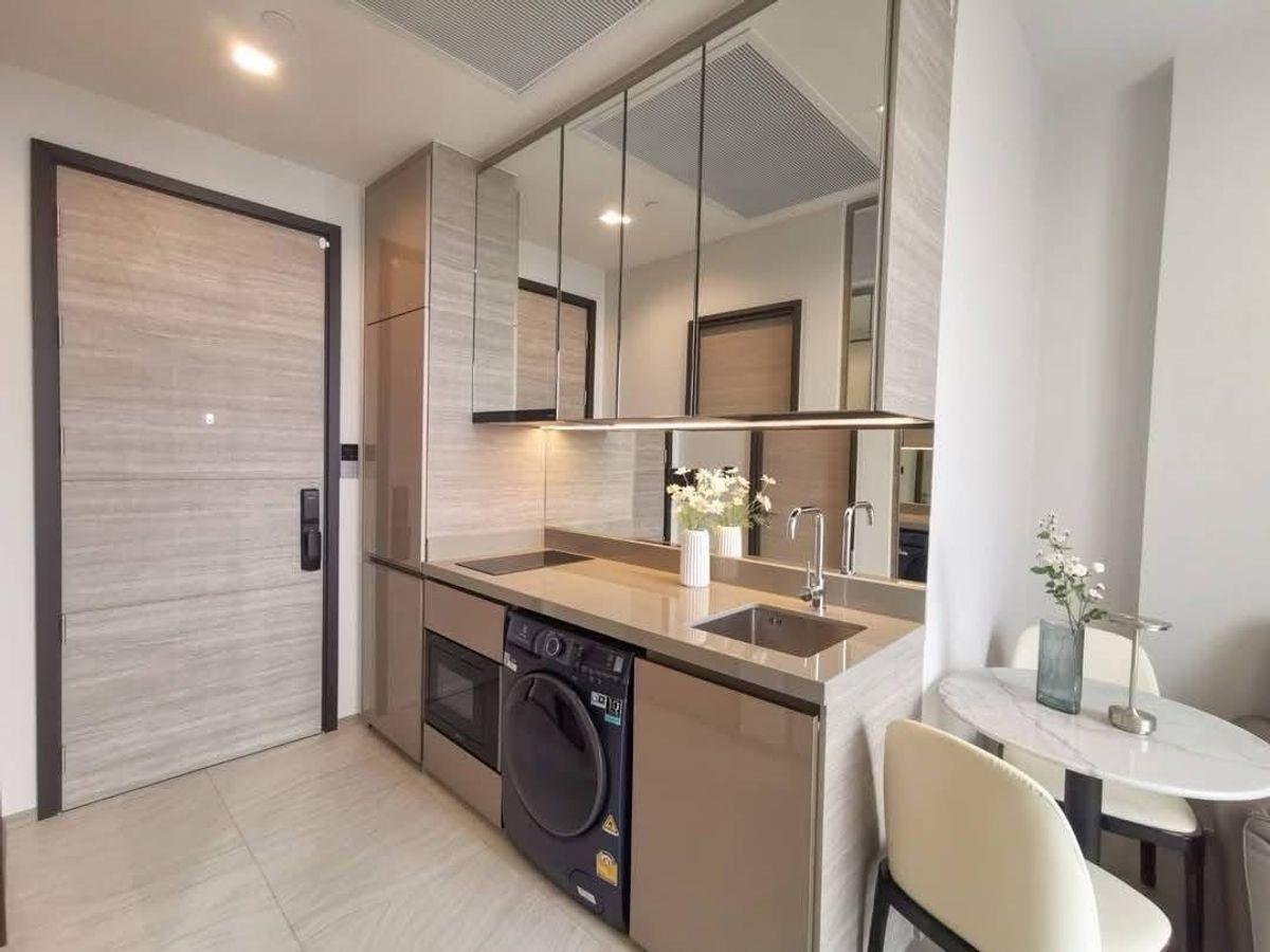 ให้เช่าคอนโดลาดพร้าว เซ็นทรัลลาดพร้าว : คอนโดหรู the crest park residences ห้าแยกลาดพร้าว - ready to move in 💖