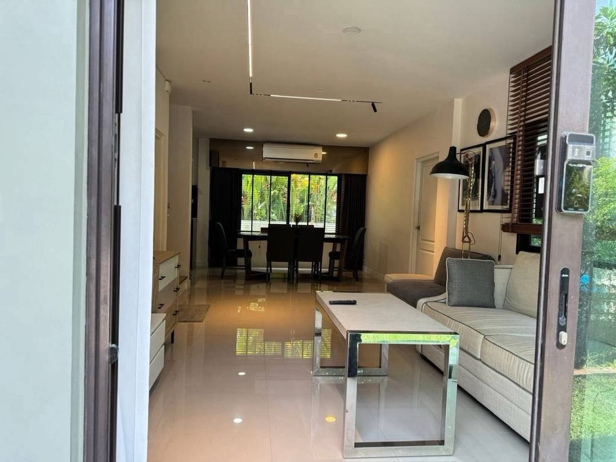 ให้เช่าบ้านบางนา แบริ่ง ลาซาล : 💥ForRent💥3Bed • Centro Bangna KM.7 🏡 Near Mega Bangna‼️ Ready to move in ‼️  Fully Furnished ✨