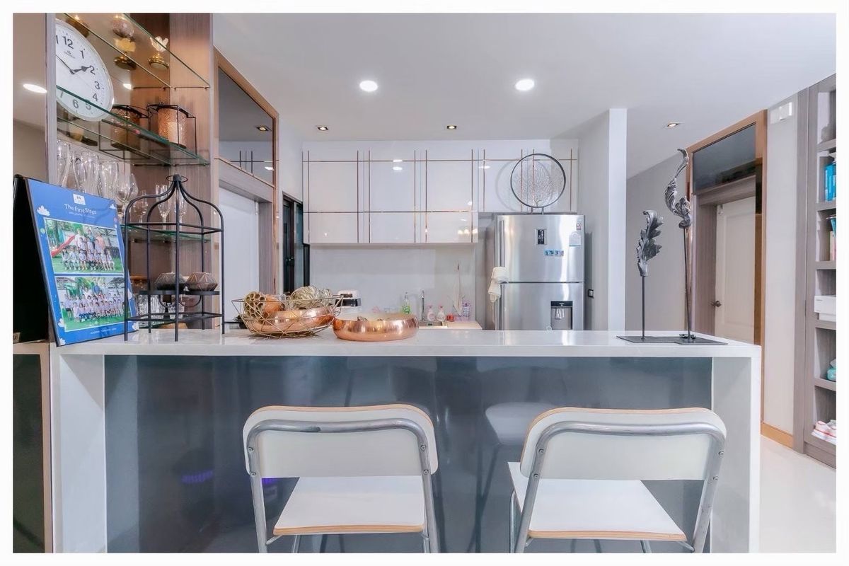 ให้เช่าบ้านบางนา แบริ่ง ลาซาล : 💥ForRent💥4Bed • Centro Bangna KM.7 🏡 Near Mega Bangna‼️ Ready to move in ‼️  Fully Furnished ✨