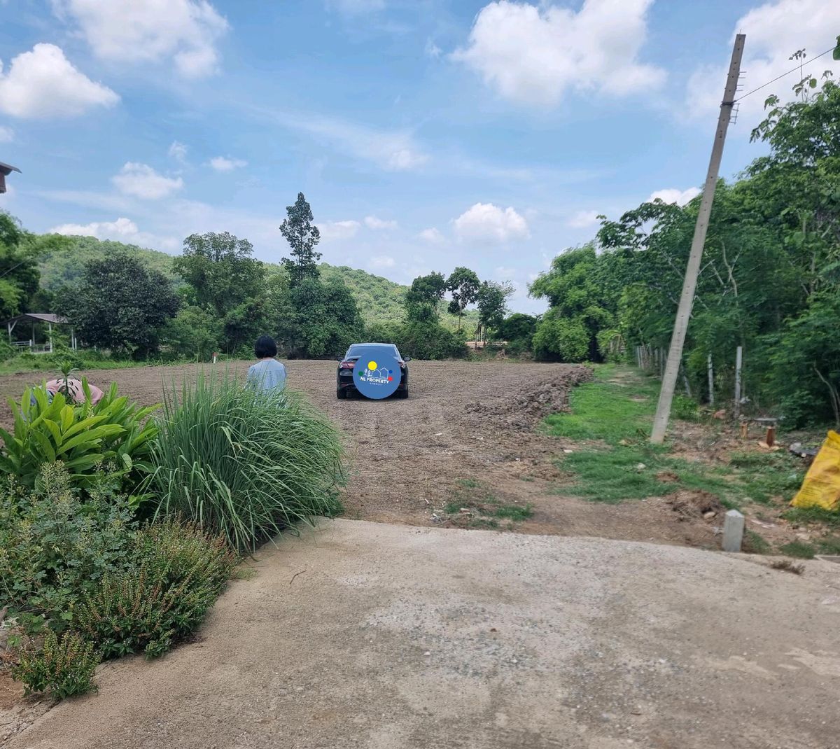 ขายที่ดินสุพรรณบุรี : ขายที่ดิน🚩 ติดแม่น้ำท่าจีน ทำเลดี ถมแล้ว  ห่างจากถนนใหญ่เพียง  100 เมตรอ.เดิมบางนางบวช จ.สุพรรณบุรี