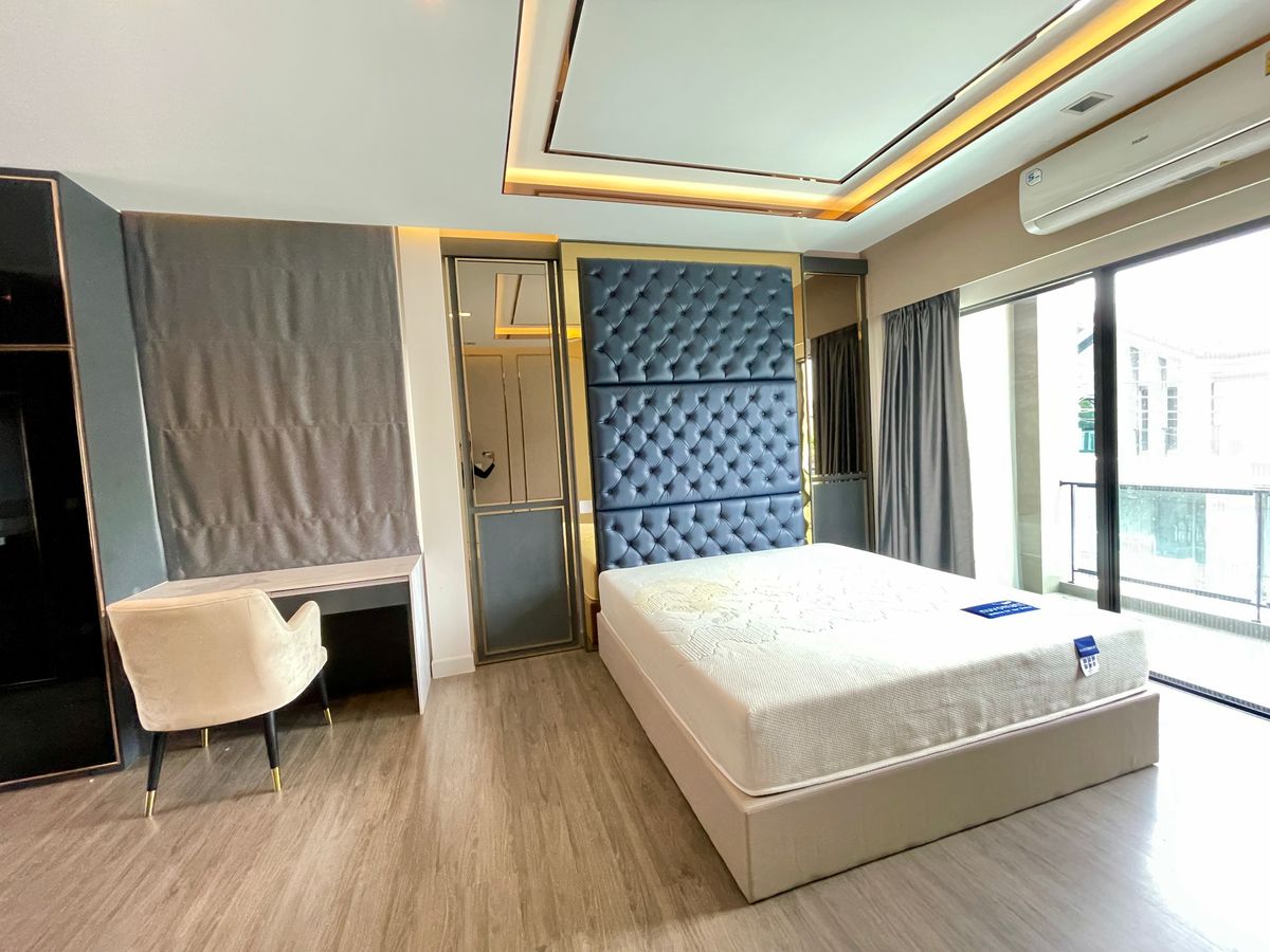 ให้เช่าบ้านพัฒนาการ ศรีนครินทร์ : 🔥(เช่า) ราคาดี บอกต่อ! ✨Bangkok Boulevard Rama 9 / 3 Bedroom (FOR RENT) / 3 ห้องนอน (ขาย) แจ้ง CodeM254 
