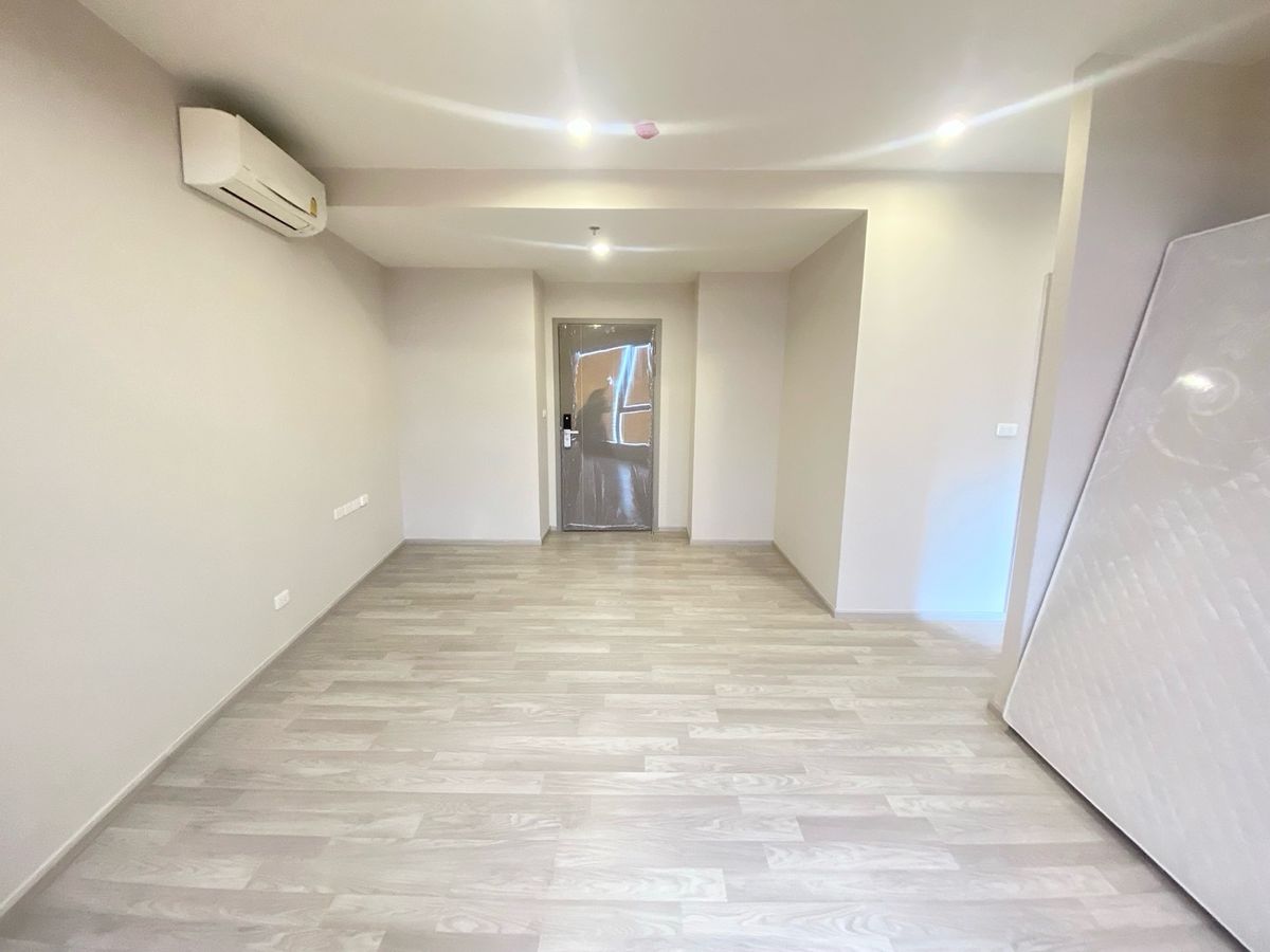 ขายคอนโดบางนา แบริ่ง ลาซาล : Ideo mobi Sukhumvit east point for sale 🔥 Sale : 3.32mb 🔥 ห้องมือ1 โครงการ 