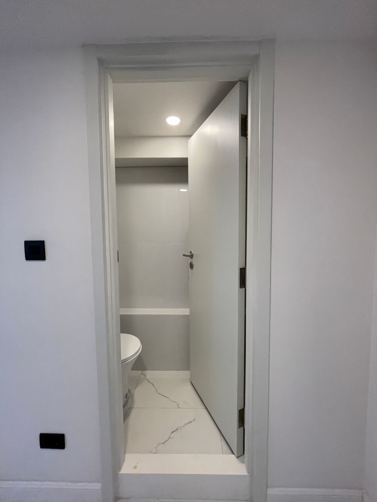 ขายคอนโดพระราม 9 เพชรบุรีตัดใหม่ RCA : ขายคอนโด แลนด์มาร์ค แอท เอ็มอาร์ทีเอ สเตชั่น: Penthouses 3 ห้องน้อน 3 ห้องน้ำ ตกแต่งครบพร้อมเข้าอยู่  นิยามใหม่ของการใช้ชีวิตใจกลางกรุงเทพฯ คอนโดมิเนียม Branded Residence โดย Cassia (Banyan Group) Mega Mixed-Use ใกล้ MRT สายสีส้ม เพียง 350 เมตร  