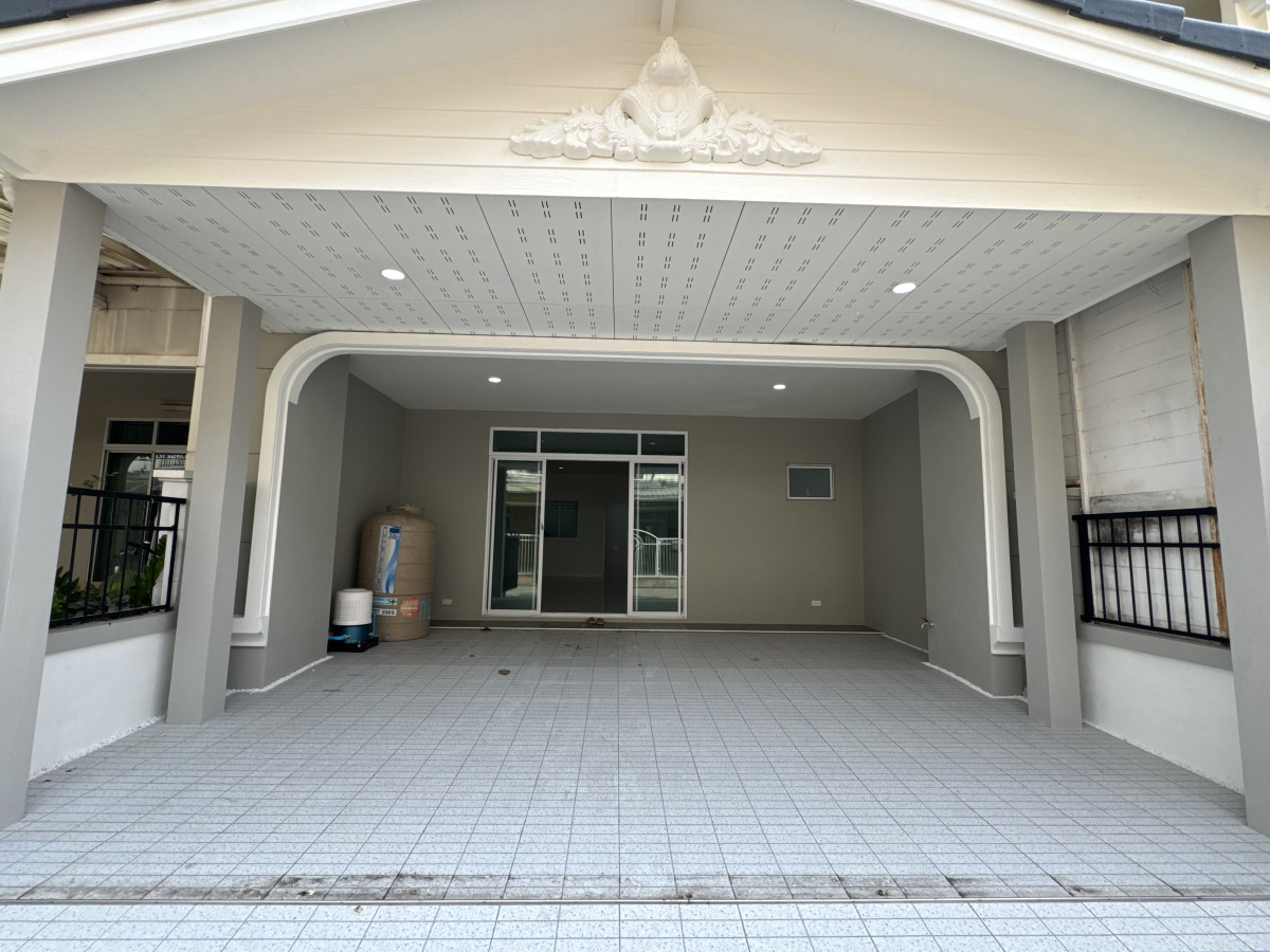 ขายทาวน์โฮมพระราม 5 ราชพฤกษ์ บางกรวย : ขายทาวน์เฮ้าส์/ทาวน์โฮม  ปริญลักษณ์ ไลท์ พระราม 5 บางกร่าง เมืองนนทบุรี นนทบุรี  CX-147189