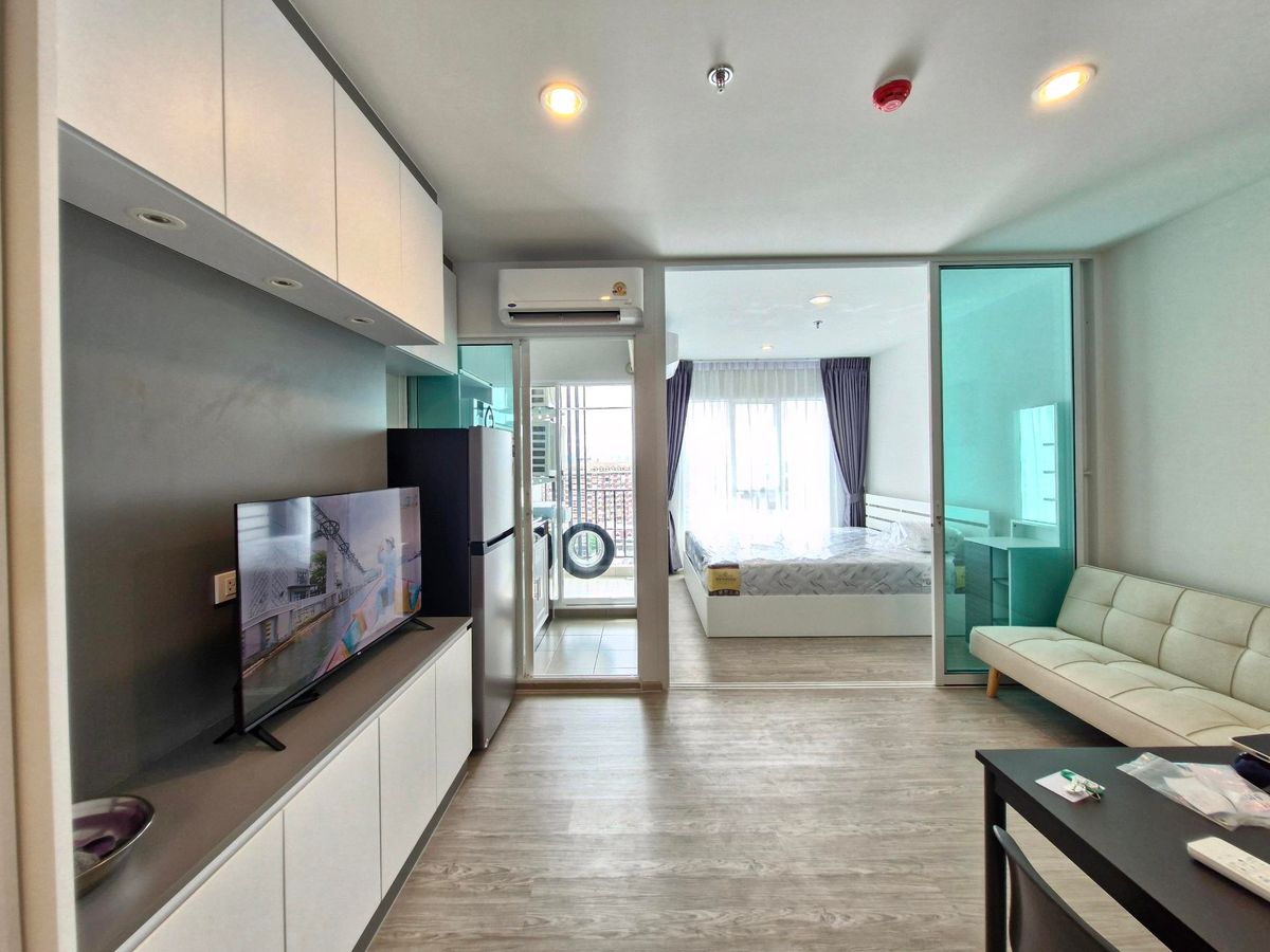 For RentCondoBangna, Bearing, Lasalle : Regent Home 12k. Line ID: 0982162681
