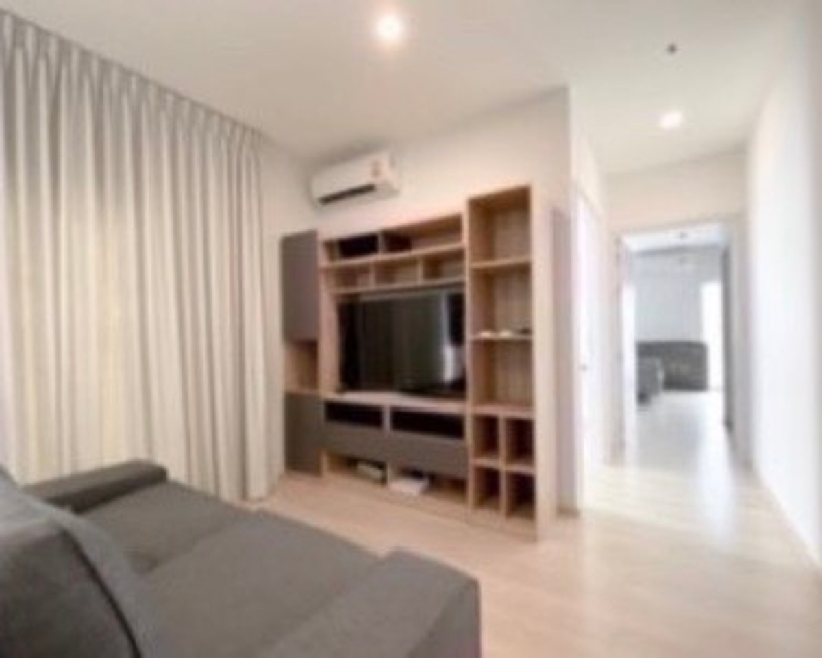 Noble Revolve Ratchada –   ขนาด 54 ตร.ม. | 2 ห้องนอน 2 ห้องน้ำ เช่าเพียง 25,000 บาท/เดือน Call: 086-746-8882 (K. Cooper) Loading...