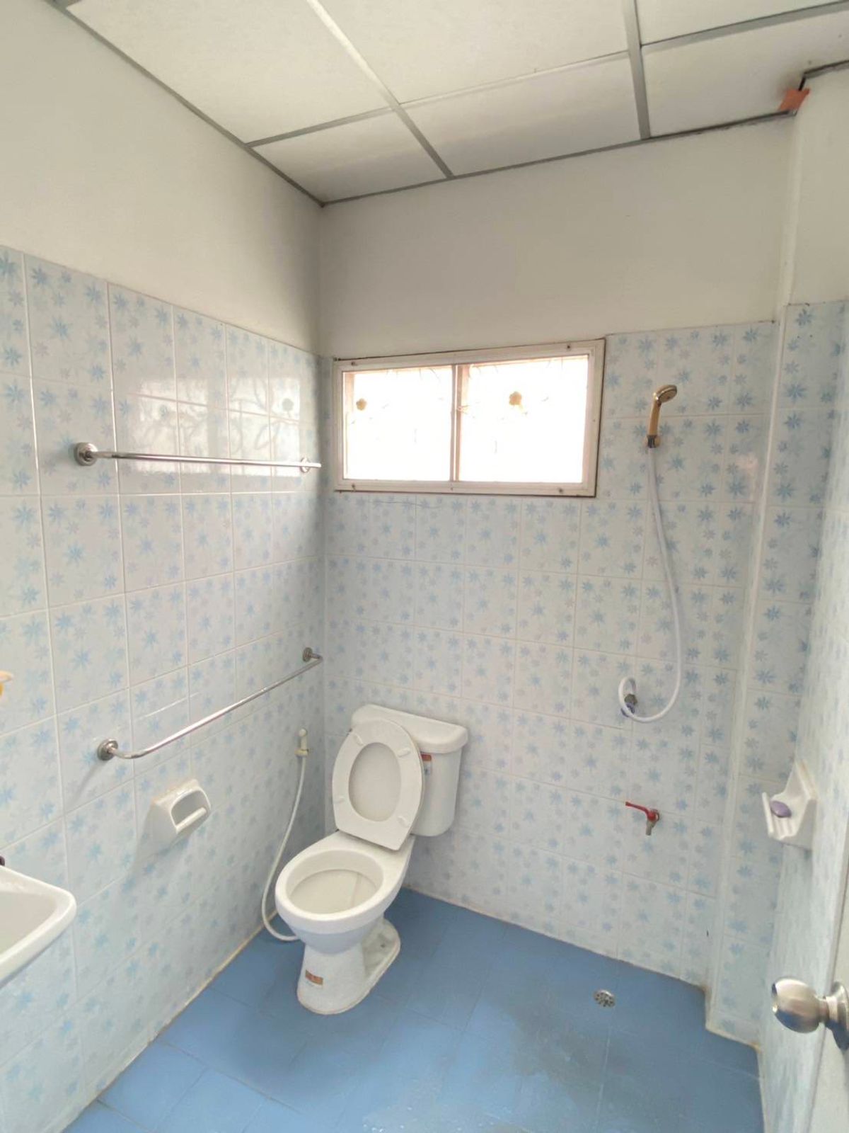 For SaleHouseBang kae, Phetkasem : The cheapest detached house in the project, good location, convenient to travel near the department stores and schools.