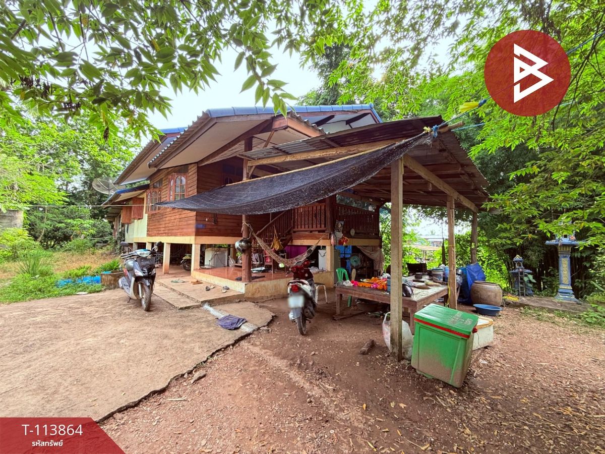 For SaleHouseUttaradit : House for sale with land, area 1 ngan 85 sq. Waung Tap, Uttaradit