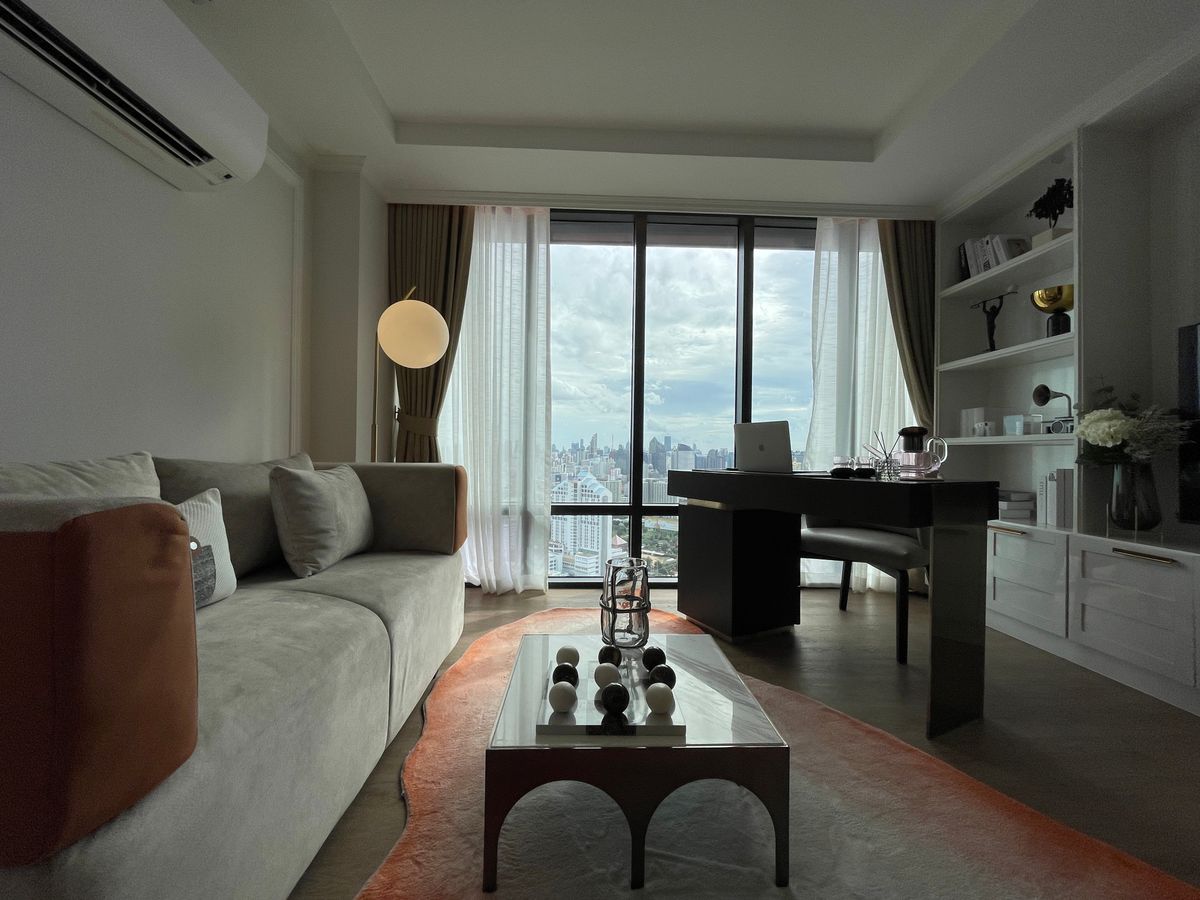 ขายคอนโดพระราม 9 เพชรบุรีตัดใหม่ RCA : ขายคอนโด แลนด์มาร์ค แอท เอ็มอาร์ทีเอ สเตชั่น: Penthouses 3 ห้องน้อน 3 ห้องน้ำ ตกแต่งครบพร้อมเข้าอยู่  นิยามใหม่ของการใช้ชีวิตใจกลางกรุงเทพฯ คอนโดมิเนียม Branded Residence โดย Cassia (Banyan Group) Mega Mixed-Use ใกล้ MRT สายสีส้ม เพียง 350 เมตร  