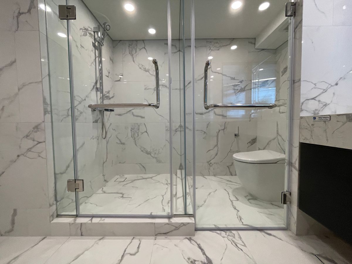 ขายคอนโดพระราม 9 เพชรบุรีตัดใหม่ RCA : ขายคอนโด แลนด์มาร์ค แอท เอ็มอาร์ทีเอ สเตชั่น: Penthouses 3 ห้องน้อน 3 ห้องน้ำ ตกแต่งครบพร้อมเข้าอยู่  นิยามใหม่ของการใช้ชีวิตใจกลางกรุงเทพฯ คอนโดมิเนียม Branded Residence โดย Cassia (Banyan Group) Mega Mixed-Use ใกล้ MRT สายสีส้ม เพียง 350 เมตร  