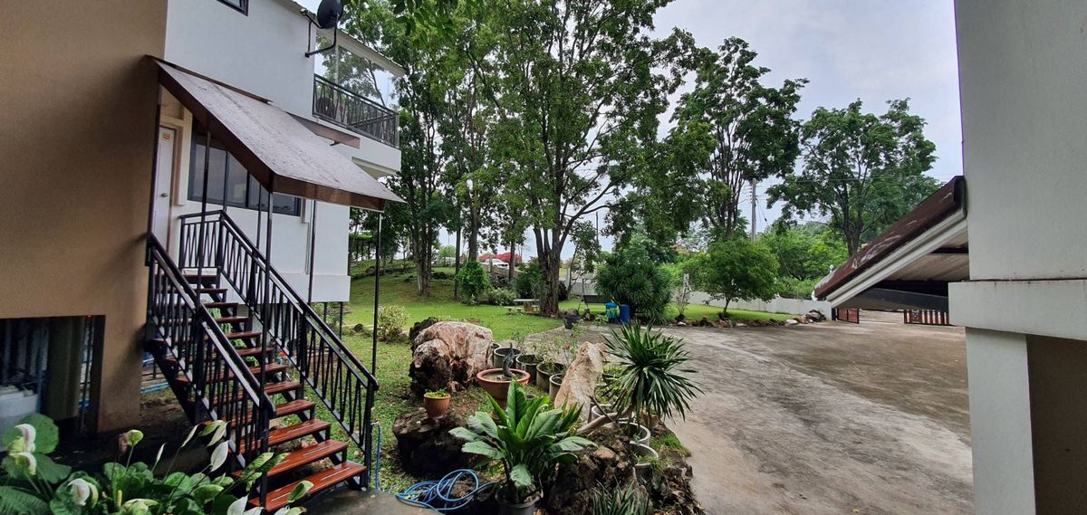 For SaleHousePak Chong KhaoYai : Sell ​​Khao Yai Villa, Pak Chong 2 rai.