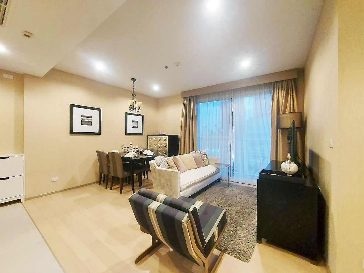 ให้เช่าคอนโดสุขุมวิท อโศก ทองหล่อ : 2 Bedrooms Premium & Luxurious Décor, Fully Furnished! at HQ THONGLOR