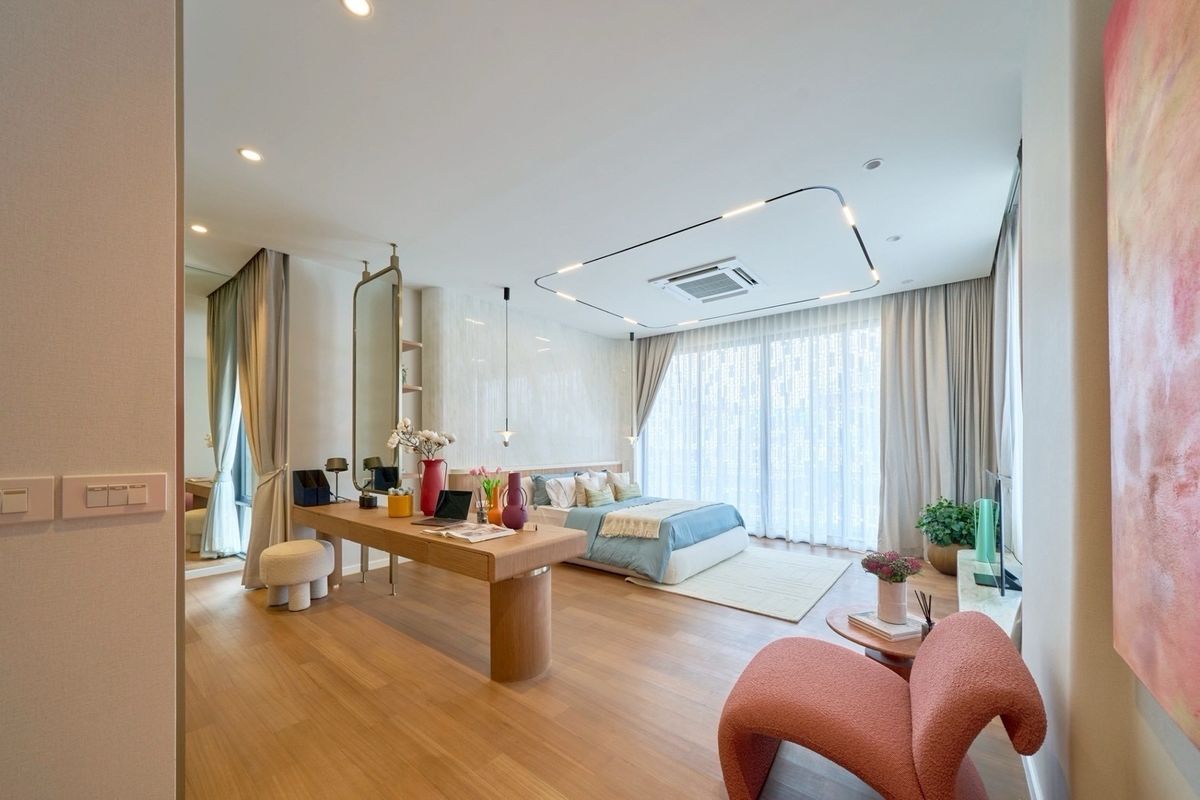 ขายบ้านลาดพร้าว เซ็นทรัลลาดพร้าว : 📢👇บ้านหรู 3 ชั้น ย่านลาดพร้าว พร้อมลิฟต์และสระว่ายน้ำส่วนตัว (ภาพบ้านตัวอย่าง)