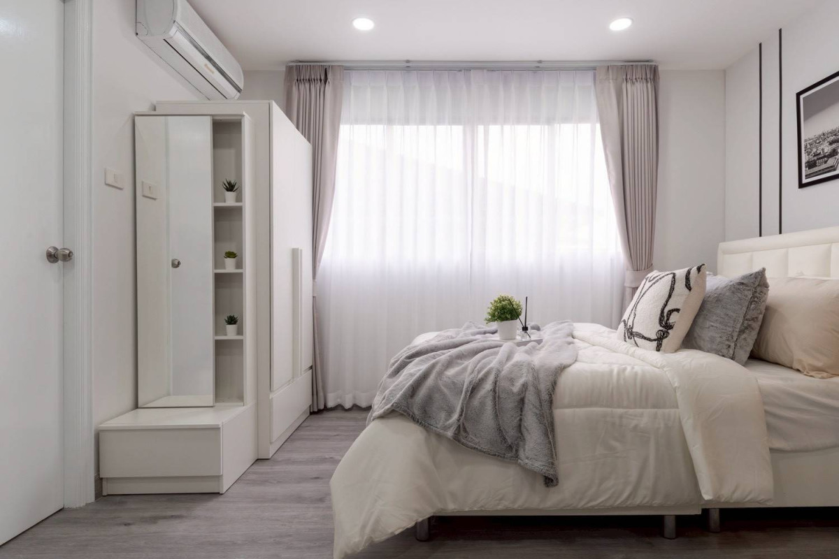 ขายคอนโดลาดพร้าว101 แฮปปี้แลนด์ : ขายคอนโด  ลุมพินี เซ็นเตอร์ นวมินทร์ รีโนเวทใหม่ MRT-บางกะปิ (สายสีเหลือง) คลองจั่น เขต บางกะปิ กรุงเทพ  CX-140174