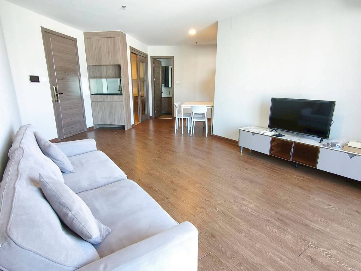 ให้เช่าคอนโดรัชดา ห้วยขวาง : 🔴23,000฿🔴 𝐀𝐫𝐭𝐢𝐬𝐚𝐧 𝐑𝐚𝐭𝐜𝐡𝐚𝐝𝐚┃อาร์ติซาน รัชดา ✅ ใกล้ MRT ศูนย์วัฒนธรรม ยินดีบริการ🙏สนใจทัก 𝙇𝙄𝙉𝙀 มานะคะ (ตอบไวมาก):​📱 รหัสทรัพย์​ 6812-1911📱: ไอดีไลน์:@bbcondo88