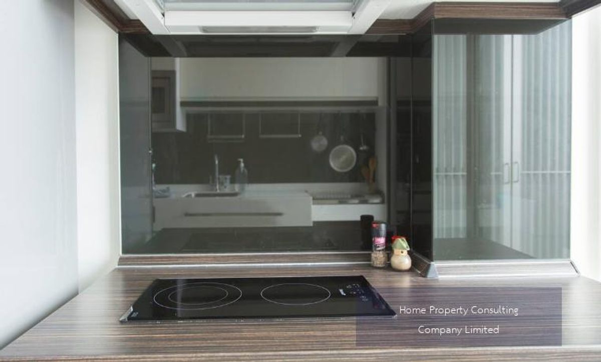 For SaleCondoOnnut, Udomsuk : Quick sale, cheap sales! The Room Sukhumvit 62, near BTS Punnawithi (14 m/1 minute, walking) interested in negotiating @condobkk (with @) Code H33189