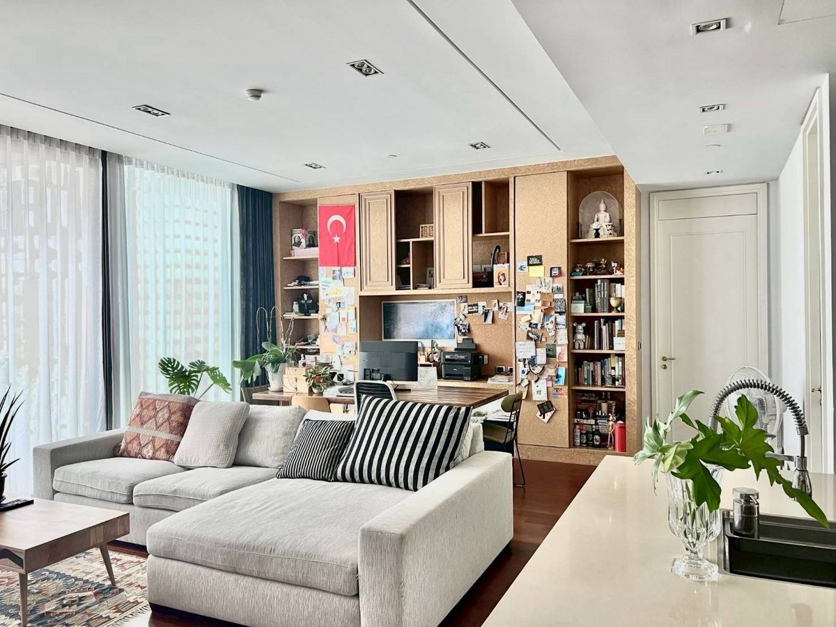 ขายคอนโดสุขุมวิท อโศก ทองหล่อ : ★ Marque Sukhumvit 39 ★ 133.67 sq.m. | 56MB All in | 2 bed 3 bath | Fully furnished | 086-9299929 Punny