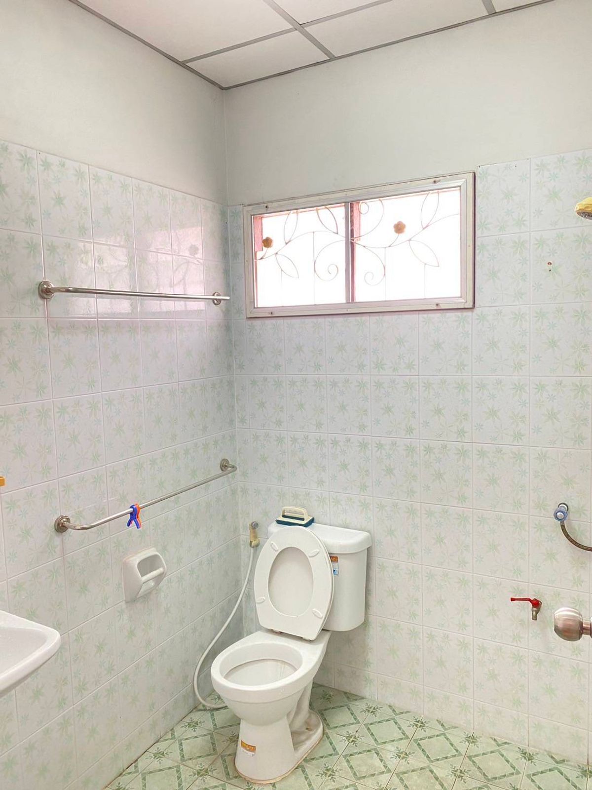 For SaleHouseBang kae, Phetkasem : The cheapest detached house in the project, good location, convenient to travel near the department stores and schools.