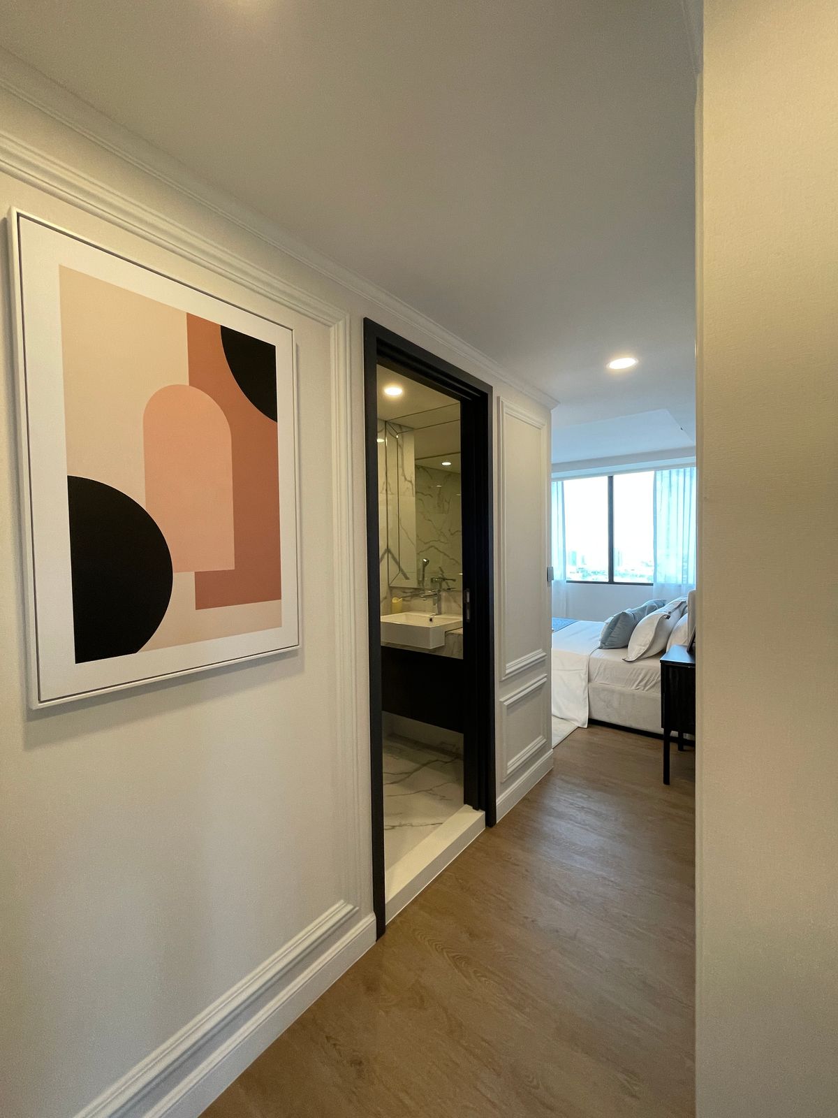 ขายคอนโดพระราม 9 เพชรบุรีตัดใหม่ RCA : ขายคอนโด แลนด์มาร์ค แอท เอ็มอาร์ทีเอ สเตชั่น: Penthouses 3 ห้องน้อน 3 ห้องน้ำ ตกแต่งครบพร้อมเข้าอยู่  นิยามใหม่ของการใช้ชีวิตใจกลางกรุงเทพฯ คอนโดมิเนียม Branded Residence โดย Cassia (Banyan Group) Mega Mixed-Use ใกล้ MRT สายสีส้ม เพียง 350 เมตร  